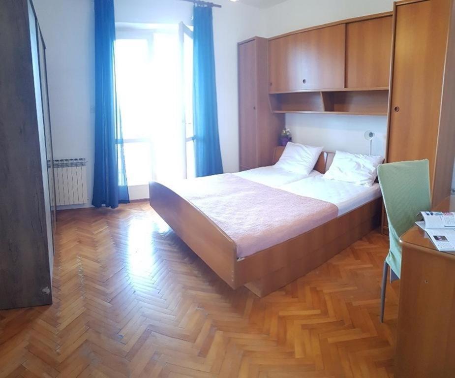 Silente Makarska